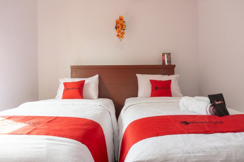 Reddoorz Near Jawa Timur Park 3 Malang Exterior photo