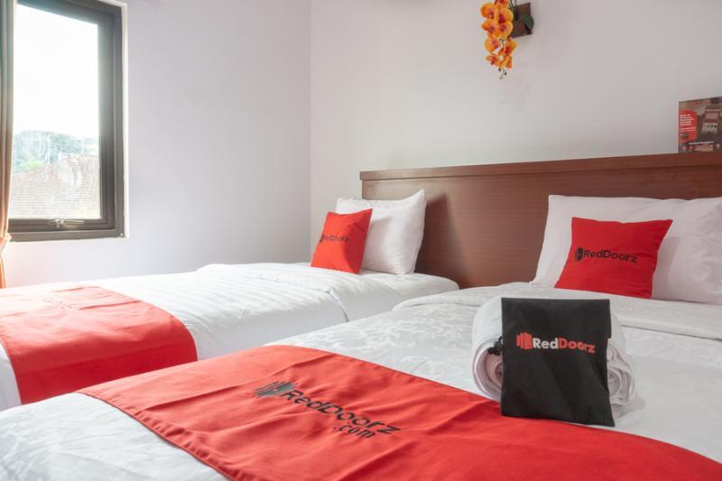 Reddoorz Near Jawa Timur Park 3 Malang Exterior photo